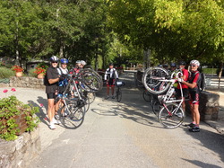 mini_cyclotourisme-en-ardeche-542444a3c169b.jpg